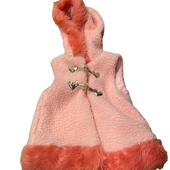 Little Lass Other - LITTLE lass 3 T vest good condition barely worn